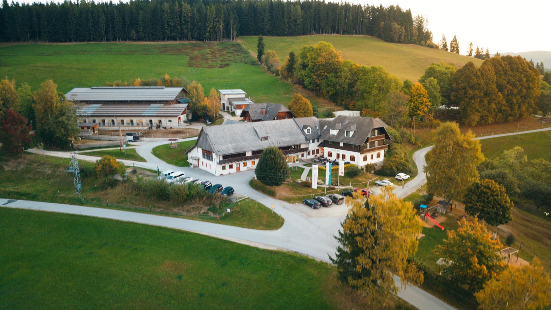 Familienhotel und Reiterparadies Ponyhof in Ratten, Austria